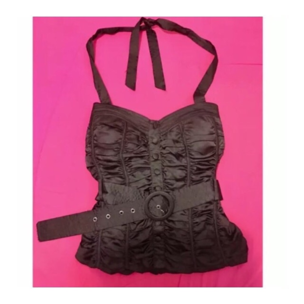 SOLD ❌ | Cute Black Top W/ Belt - Picture 1 of 2